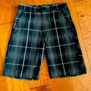 Genuine Vans Off the Wall Shorts. Size 28.